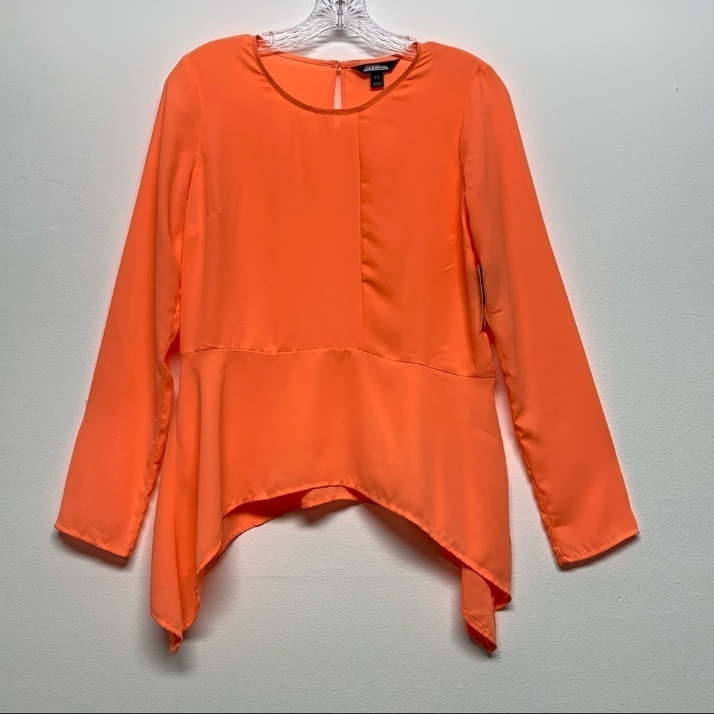 Project Runway Size X-Small Woman's Orange SharkBite Flare Hem Blouse NEW NWT